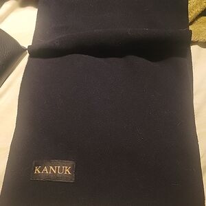 Kanuk black scarf size59×8